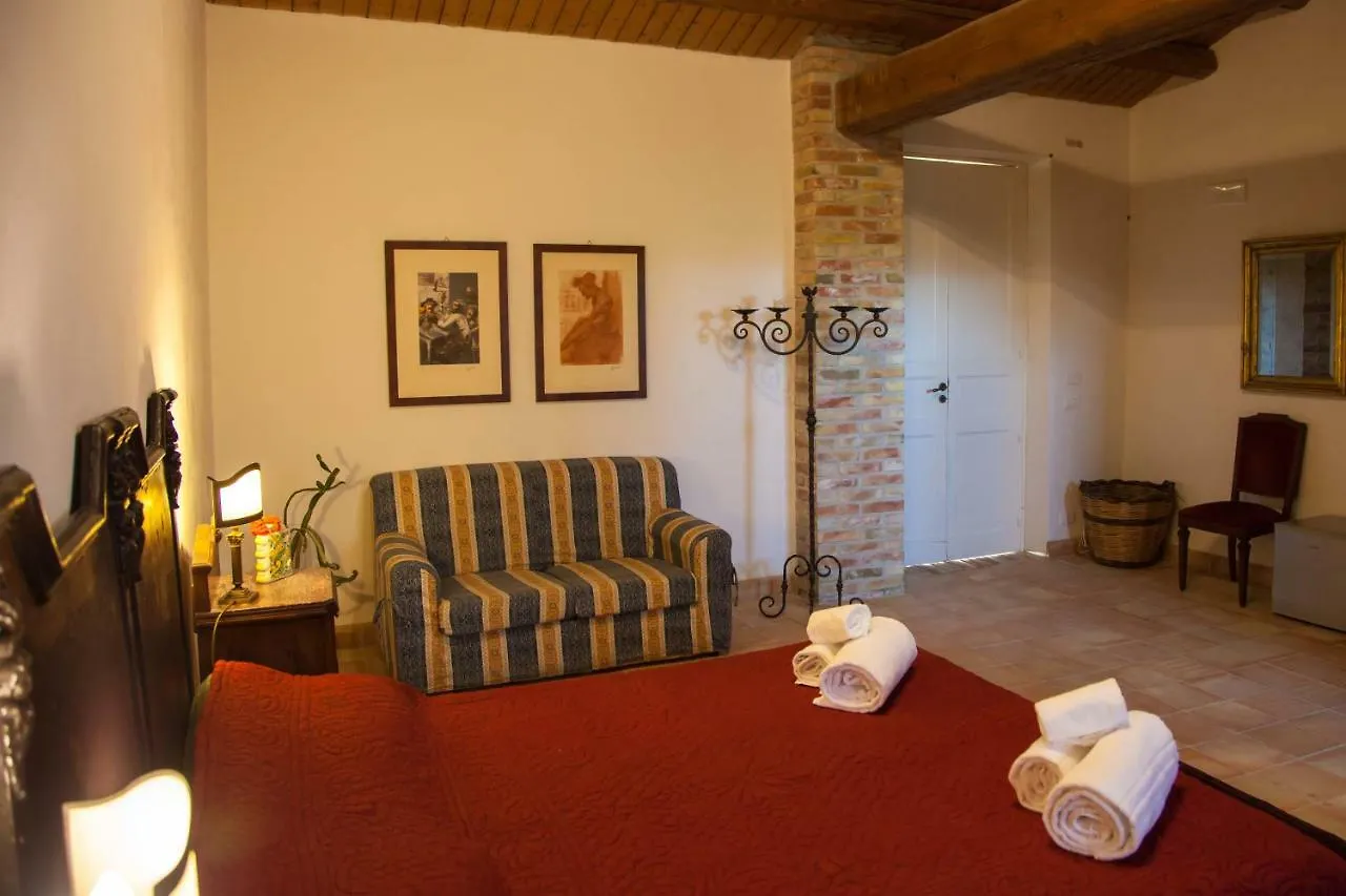 Casa Go'El Bed & Breakfast Chiaramonte Gulfi 3*,  Italy